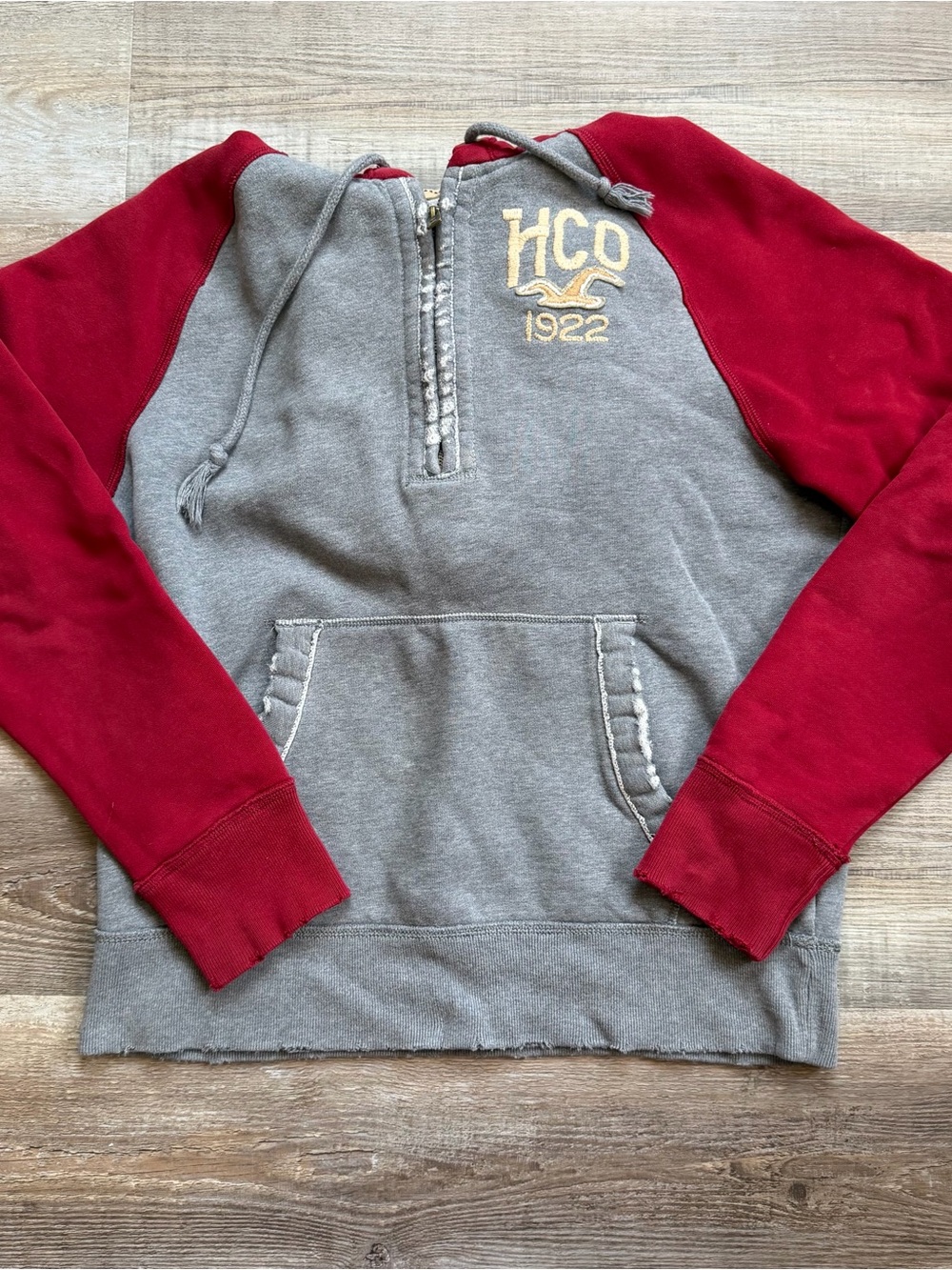 Vintage Y2K Hollister Distressed Quarter Zip Hoodie XL